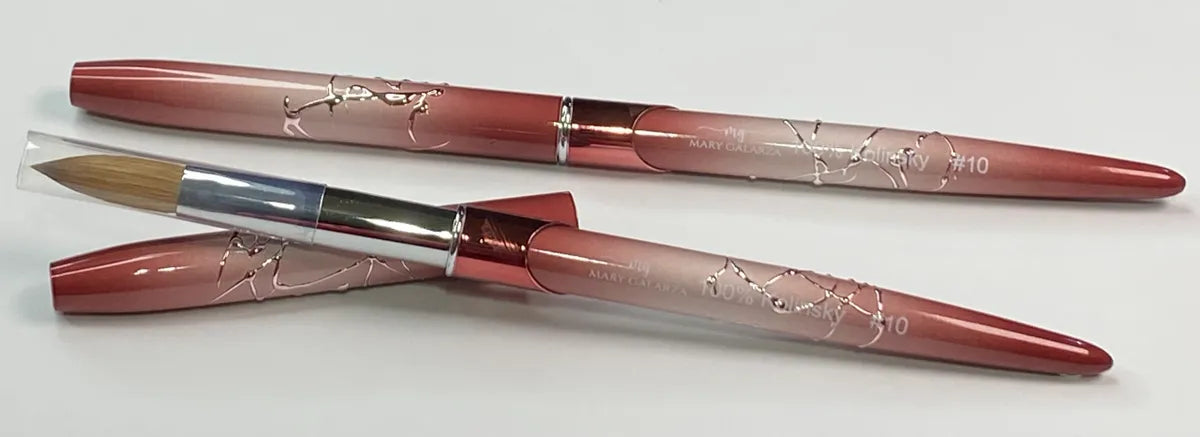 #10 Pincel NAIL BRUSH Aplicación