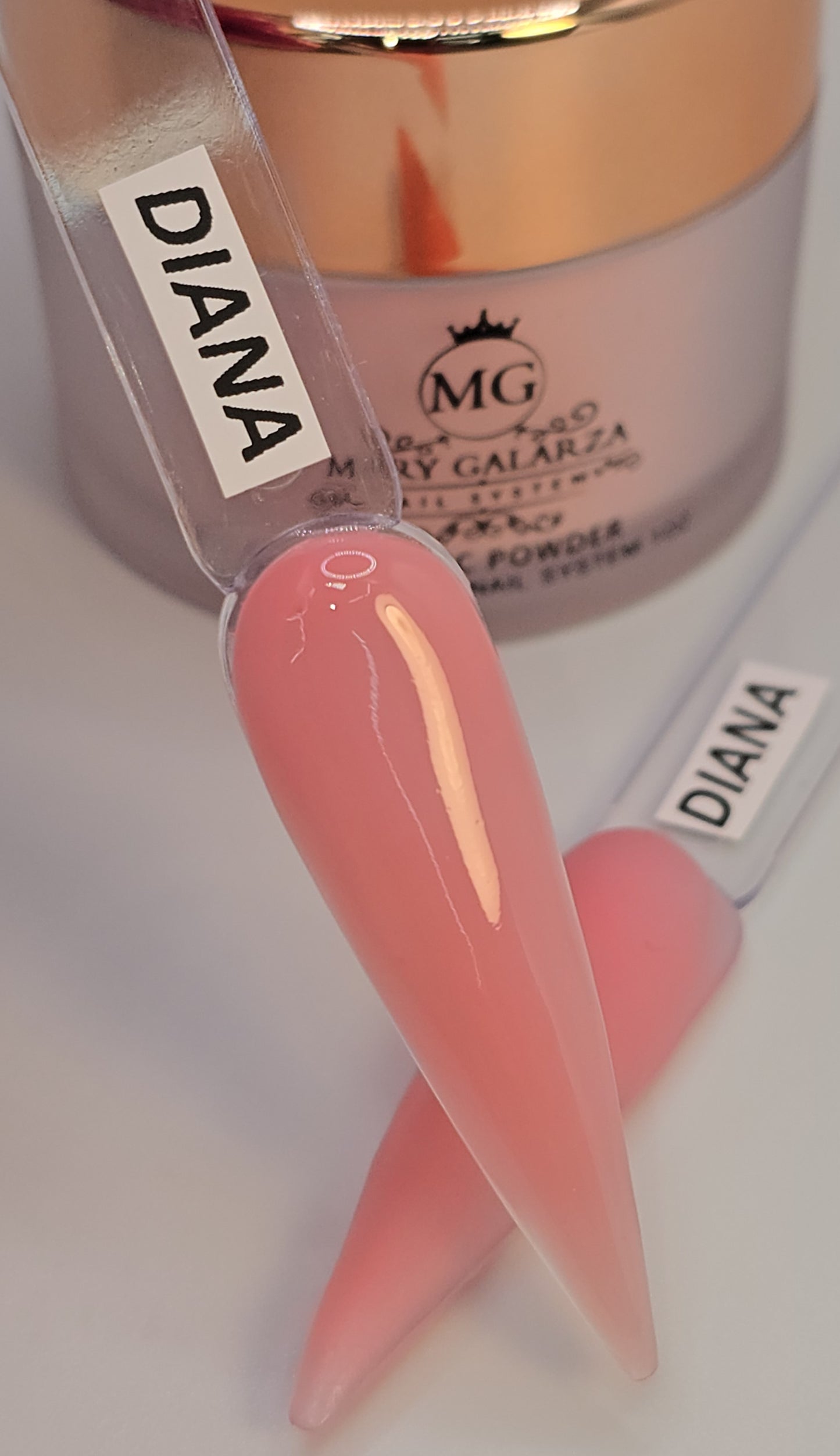 COVER DIANA